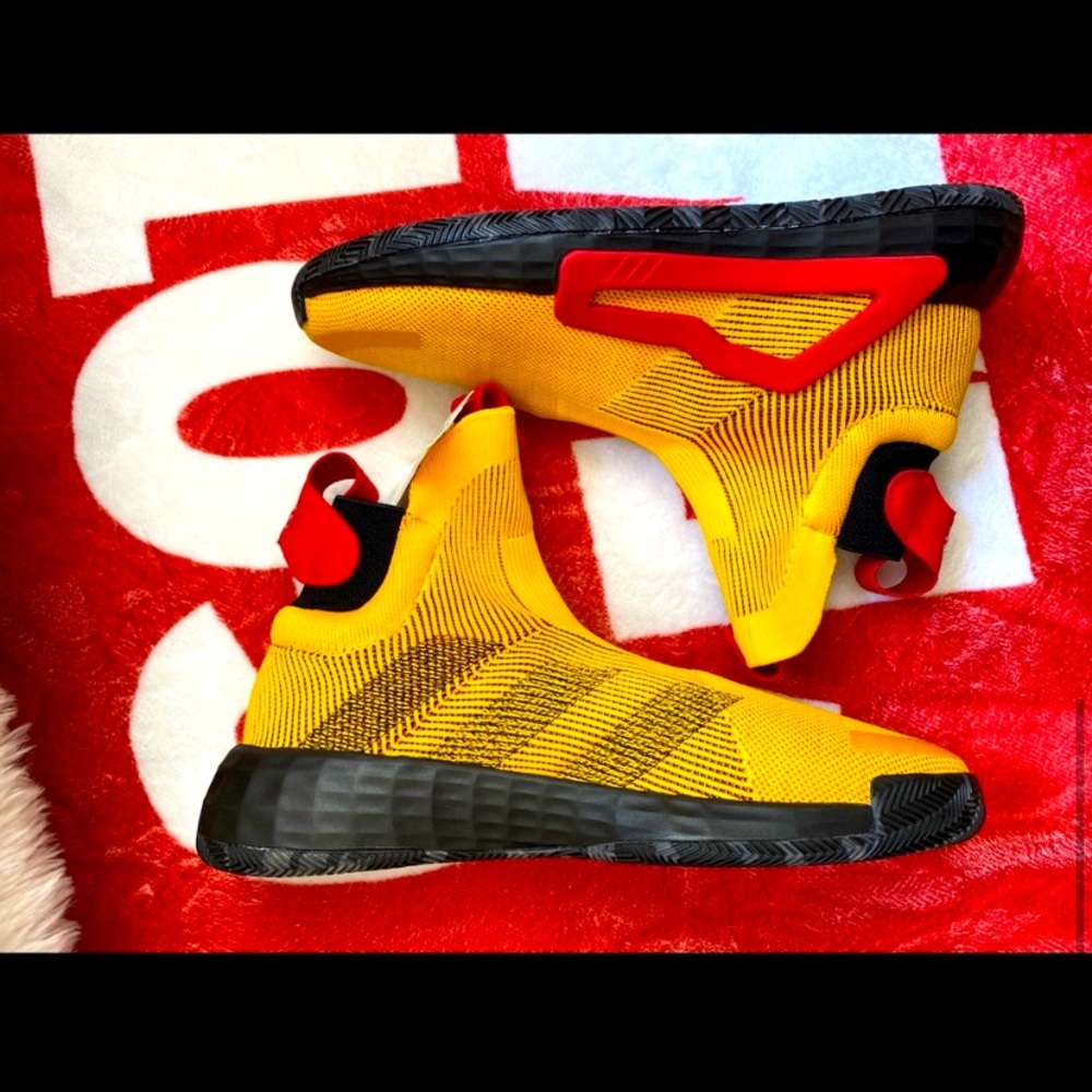 🔥Adidas N3ZT L3V3L🔥